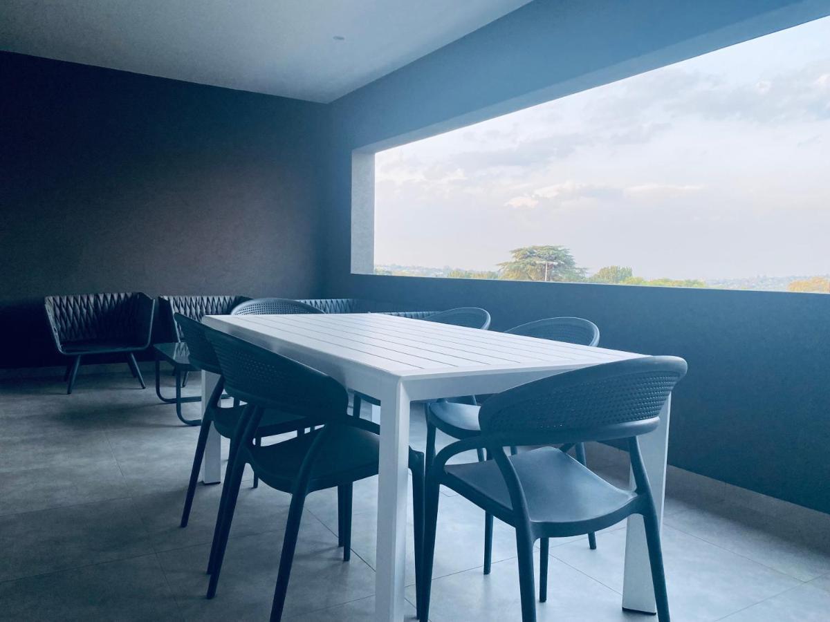 Mint Apartments Greenside 요하네스버그 외부 사진